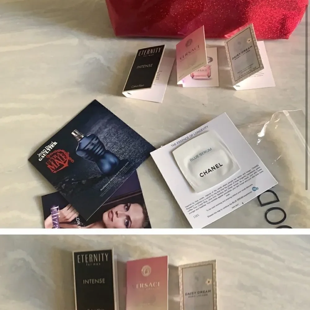 🎉1 hr sale 🎉 sparkly makeup bag & goodie’s